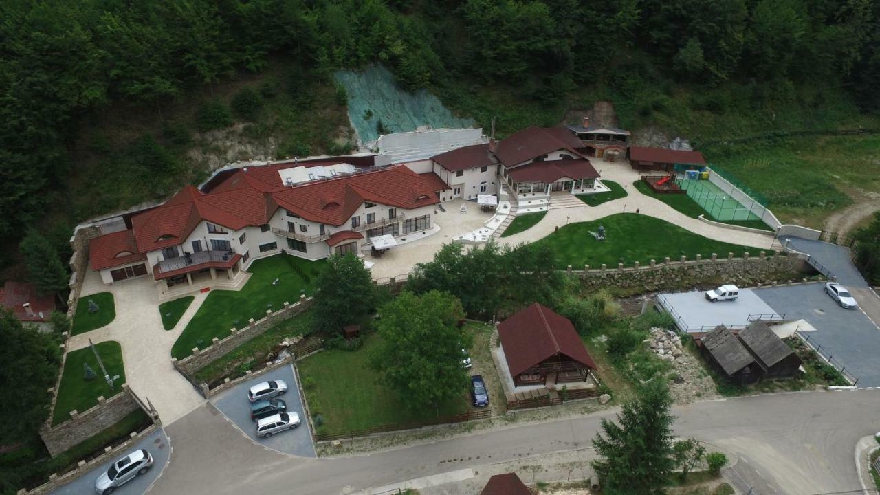Pensiunea Perla Martiniei Nsd Exteriér fotografie